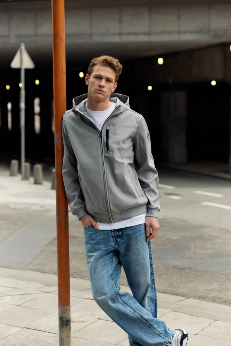 HOODED JACKET SOFTHELL CONTRAST STIT